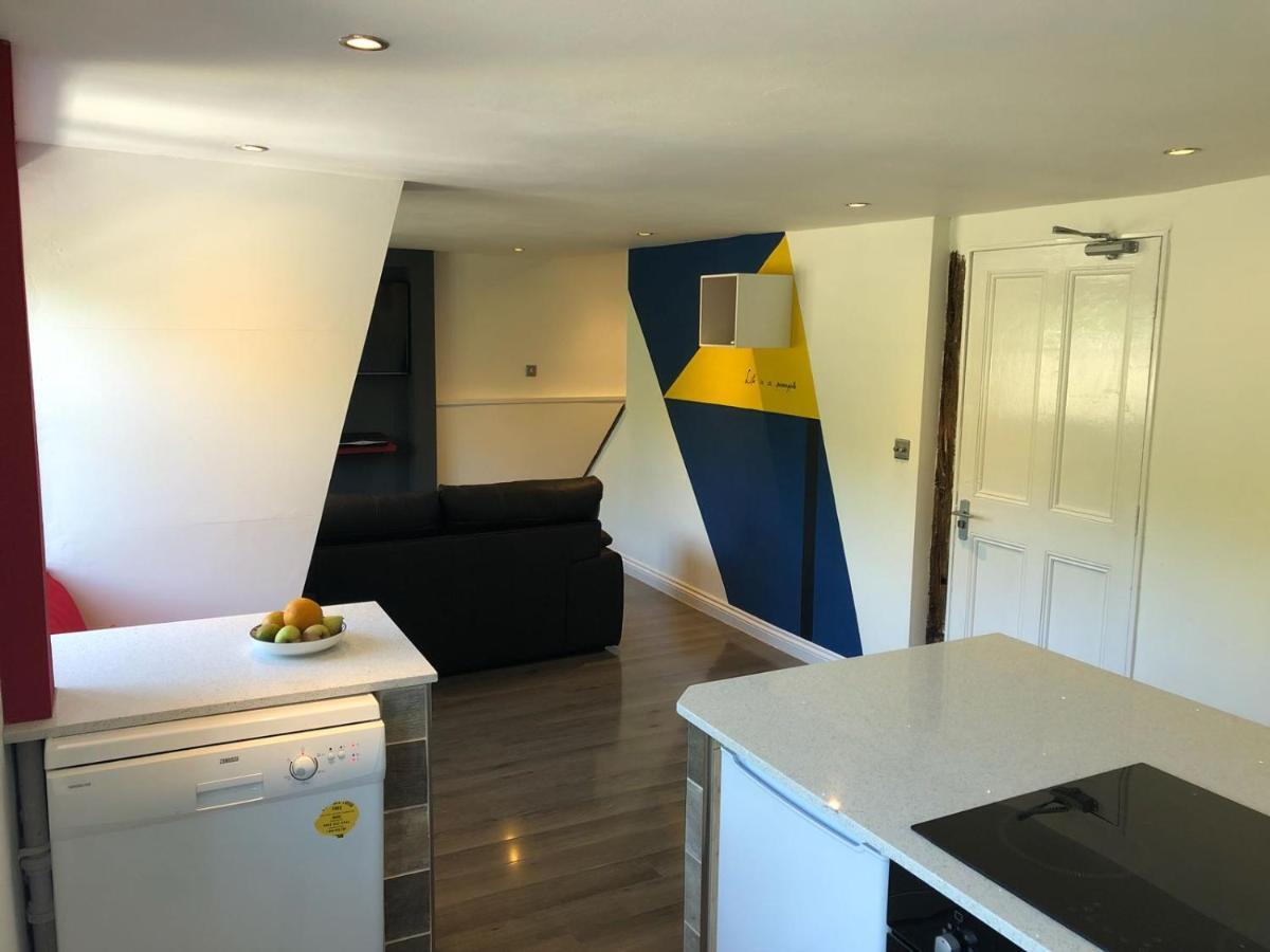 Old Fleece Apartments Stroud  Bagian luar foto